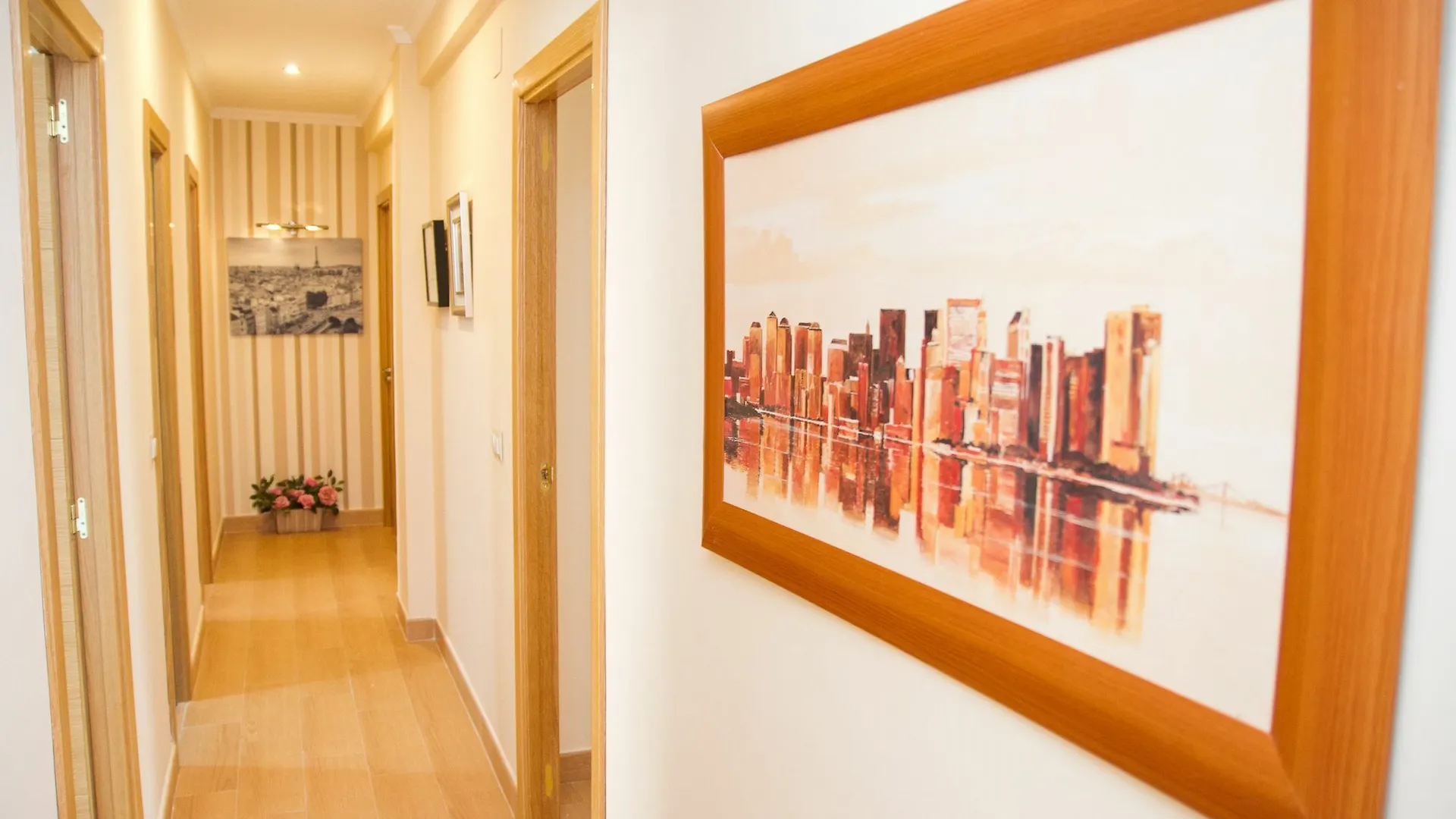 Spanish Apartment Into Cathedral Square By La Recepcion Malaga Spain